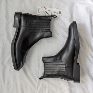zara leather low heel ankle boots